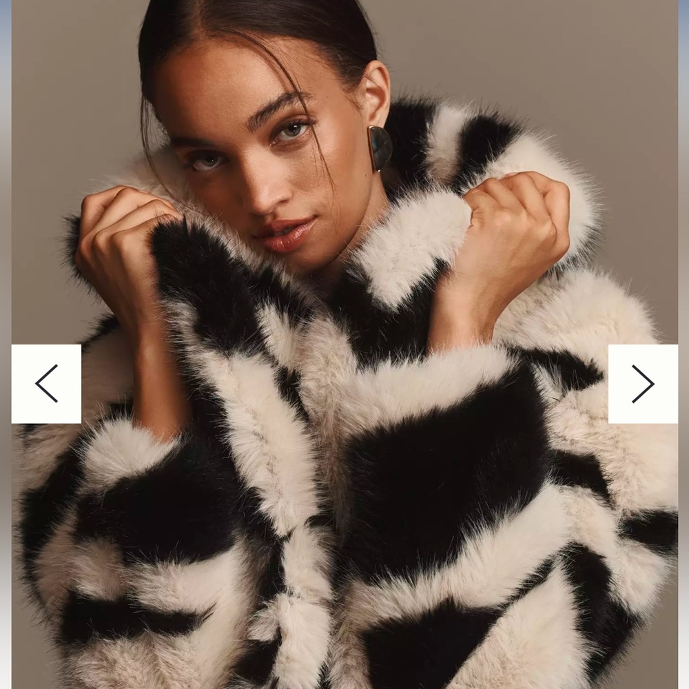 Avec Les Filles Faux-Fur Zebra Cropped Coat